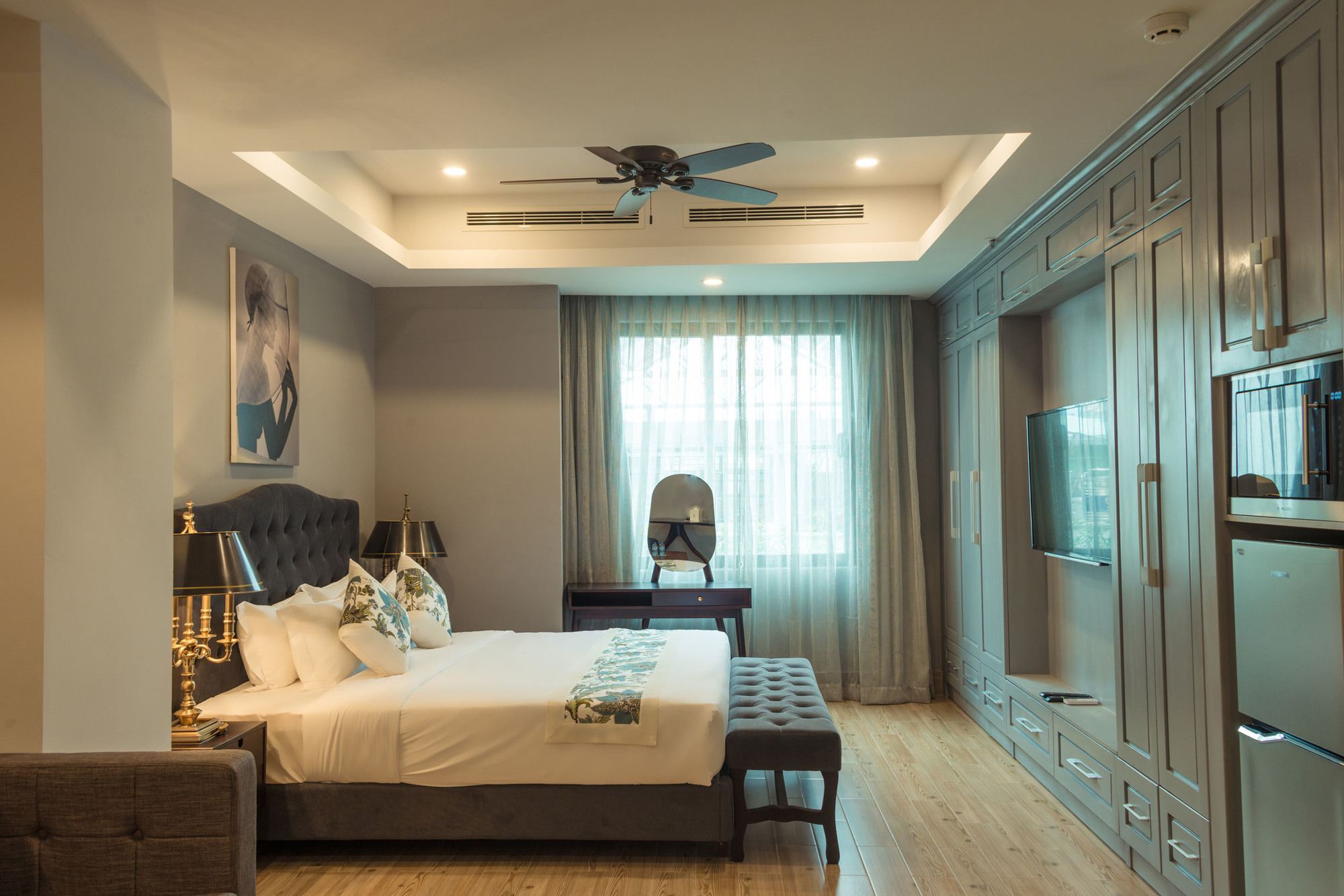 A&em & Khách sạn 3*